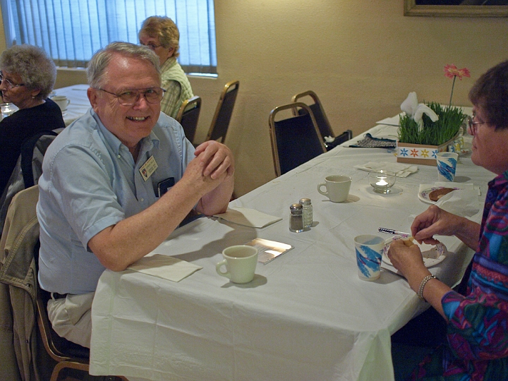 P4161783.jpg - April Lodge Night