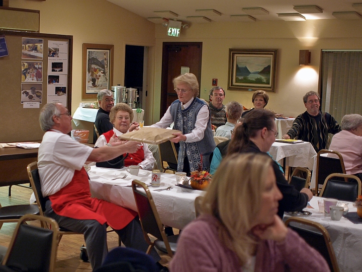 PA167203.jpg - Parcel Post Auction 2008