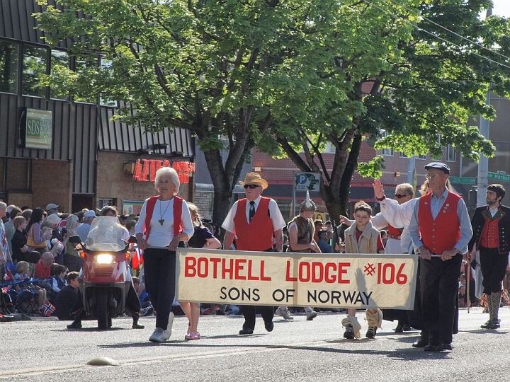 P5175415.jpg - Syttende Mai 2009