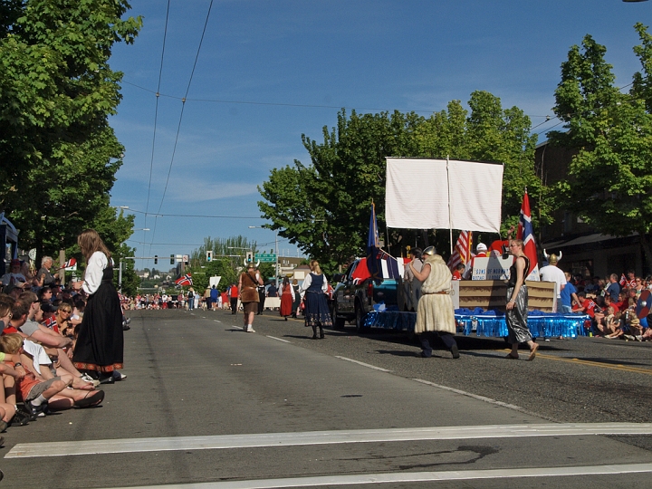 P5175435.jpg - Syttende Mai 2009